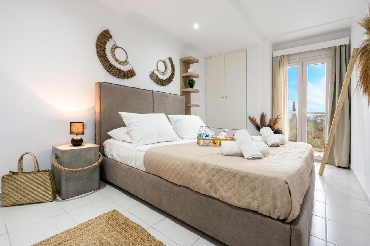 Grande Terra Villas With Swimming Pool Spartylas Bagian luar foto