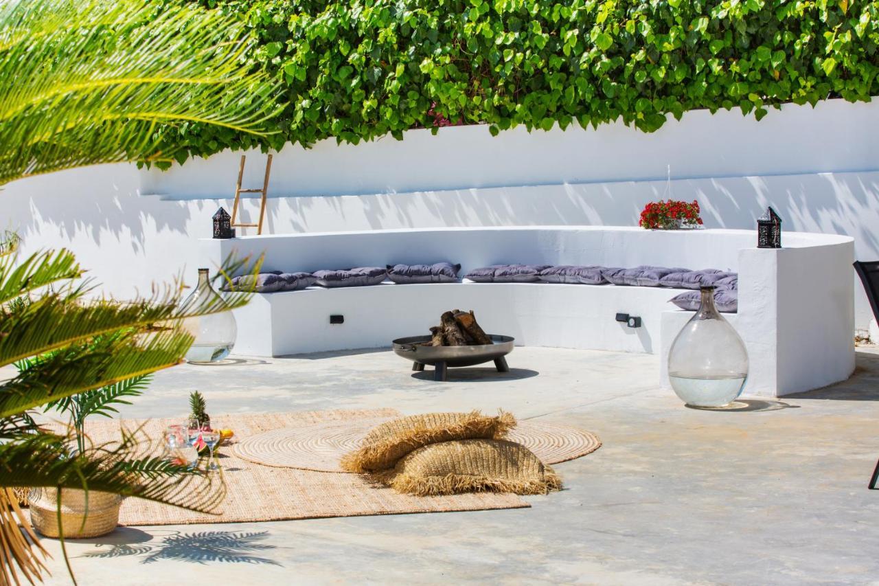 Grande Terra Villas With Swimming Pool Spartylas Bagian luar foto