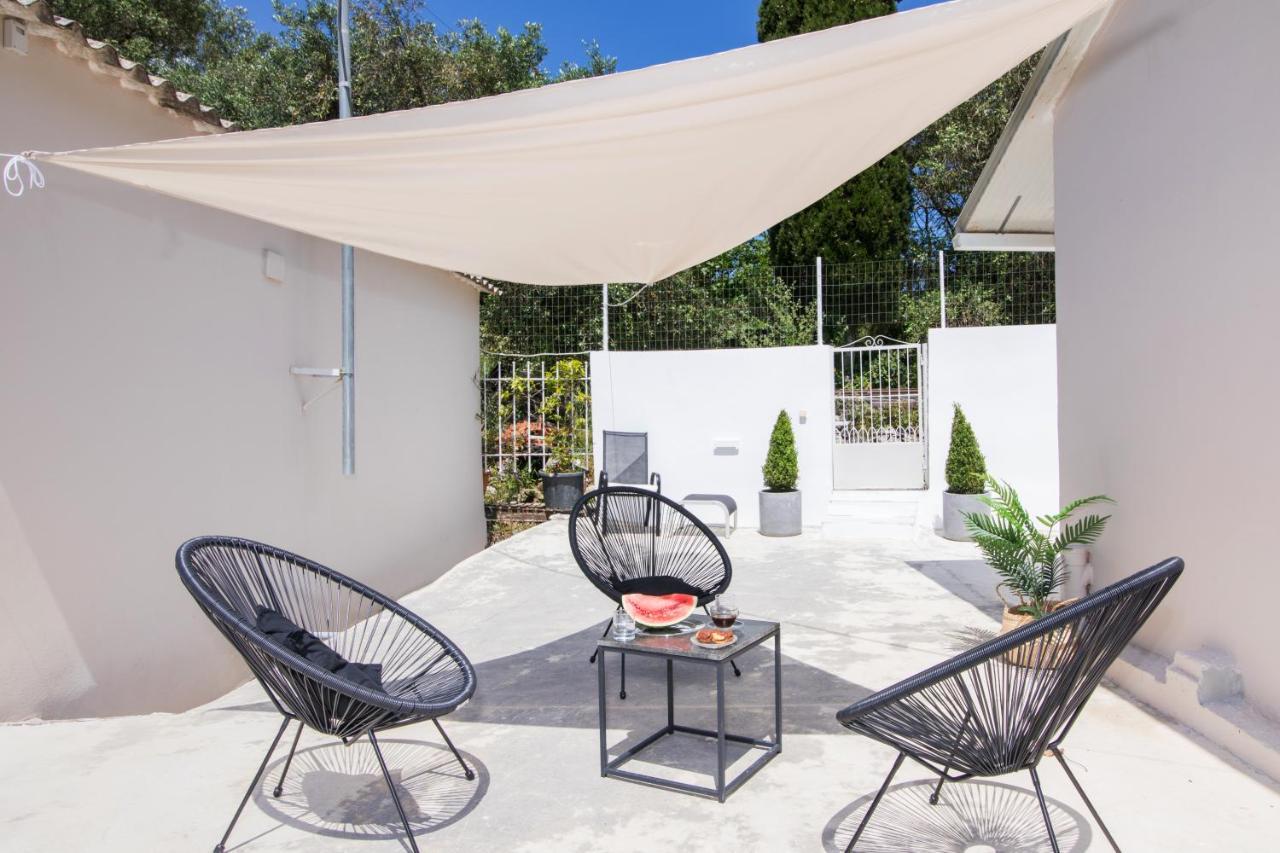 Grande Terra Villas With Swimming Pool Spartylas Bagian luar foto